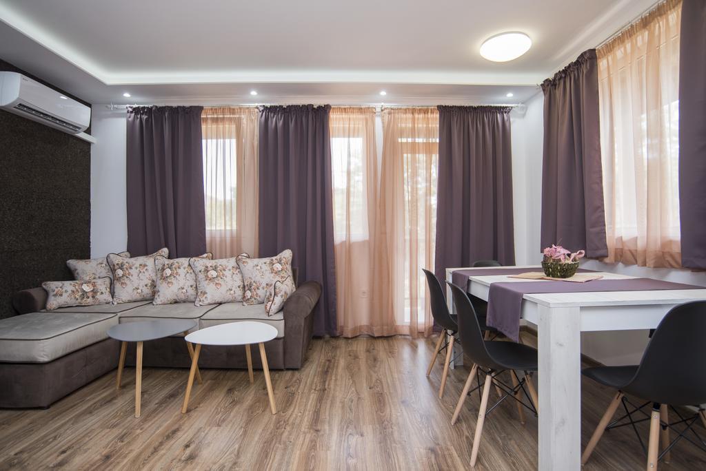 Apartment Nikol Созопол Екстериор снимка
